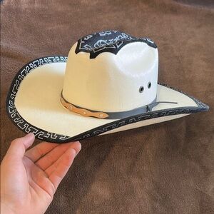 Stylish Black and White Cowboy Hat